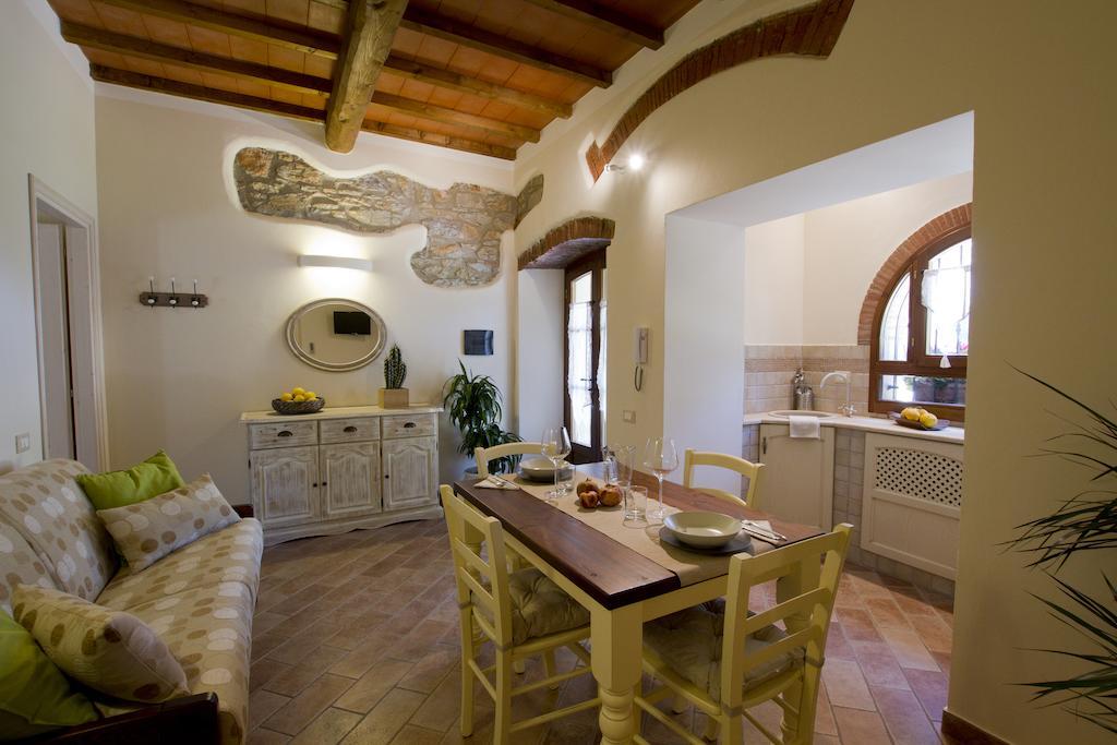 Il Bottaccio Casa Di Campagna Venturina Terme Habitación foto
