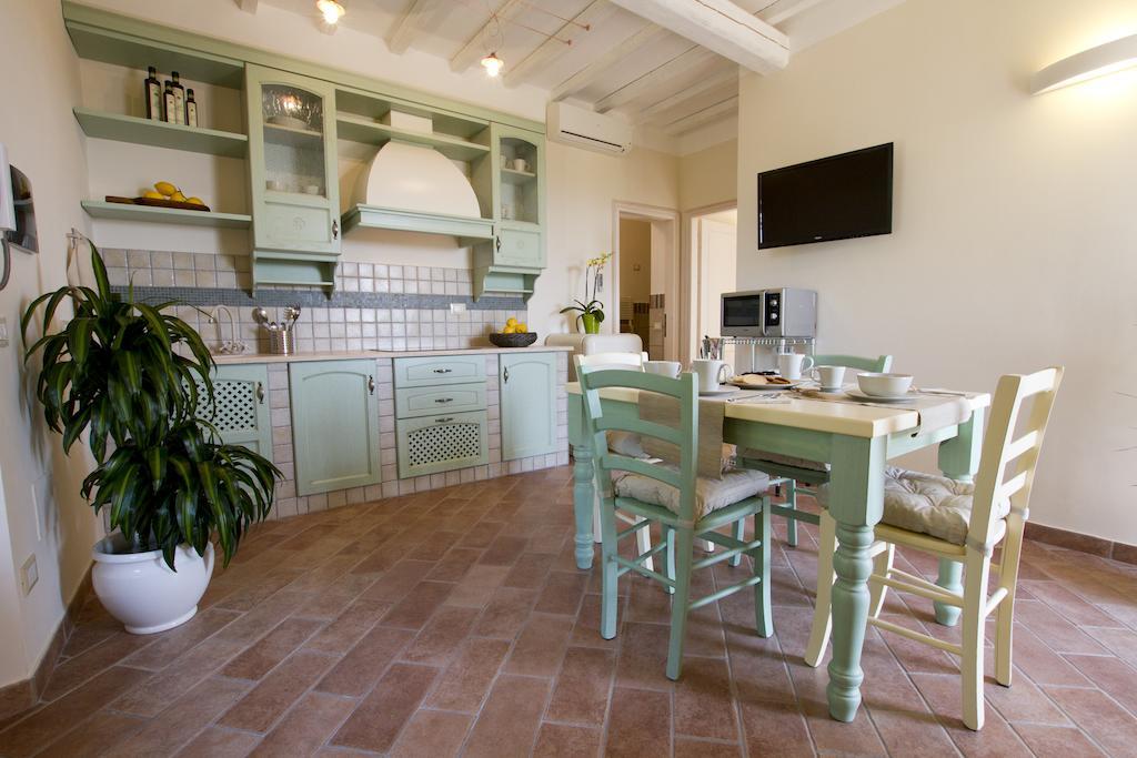 Il Bottaccio Casa Di Campagna Venturina Terme Habitación foto
