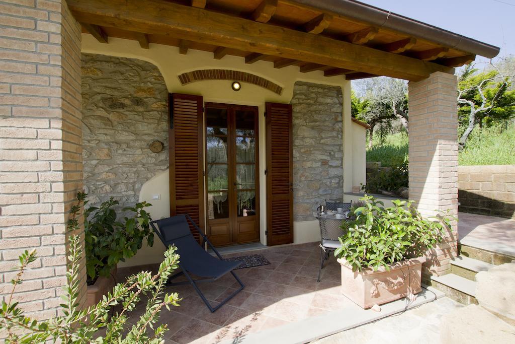 Il Bottaccio Casa Di Campagna Venturina Terme Habitación foto